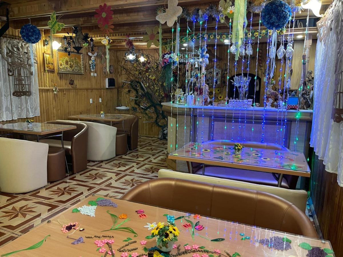 Grunok (Adults Only) Hotel Pilipets Buitenkant foto