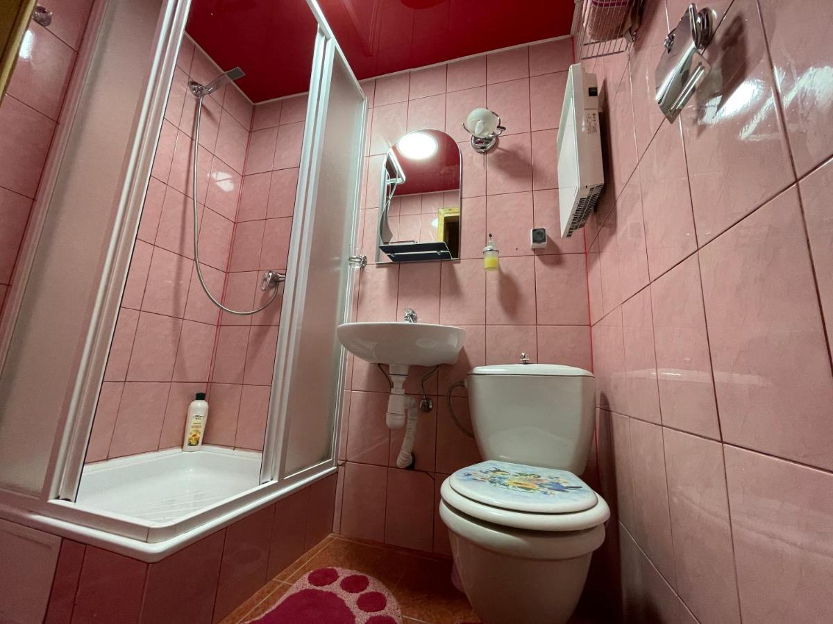 Grunok (Adults Only) Hotel Pilipets Buitenkant foto