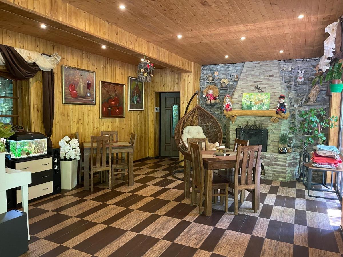 Grunok (Adults Only) Hotel Pilipets Buitenkant foto