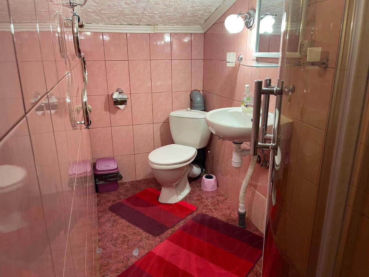Grunok (Adults Only) Hotel Pilipets Buitenkant foto