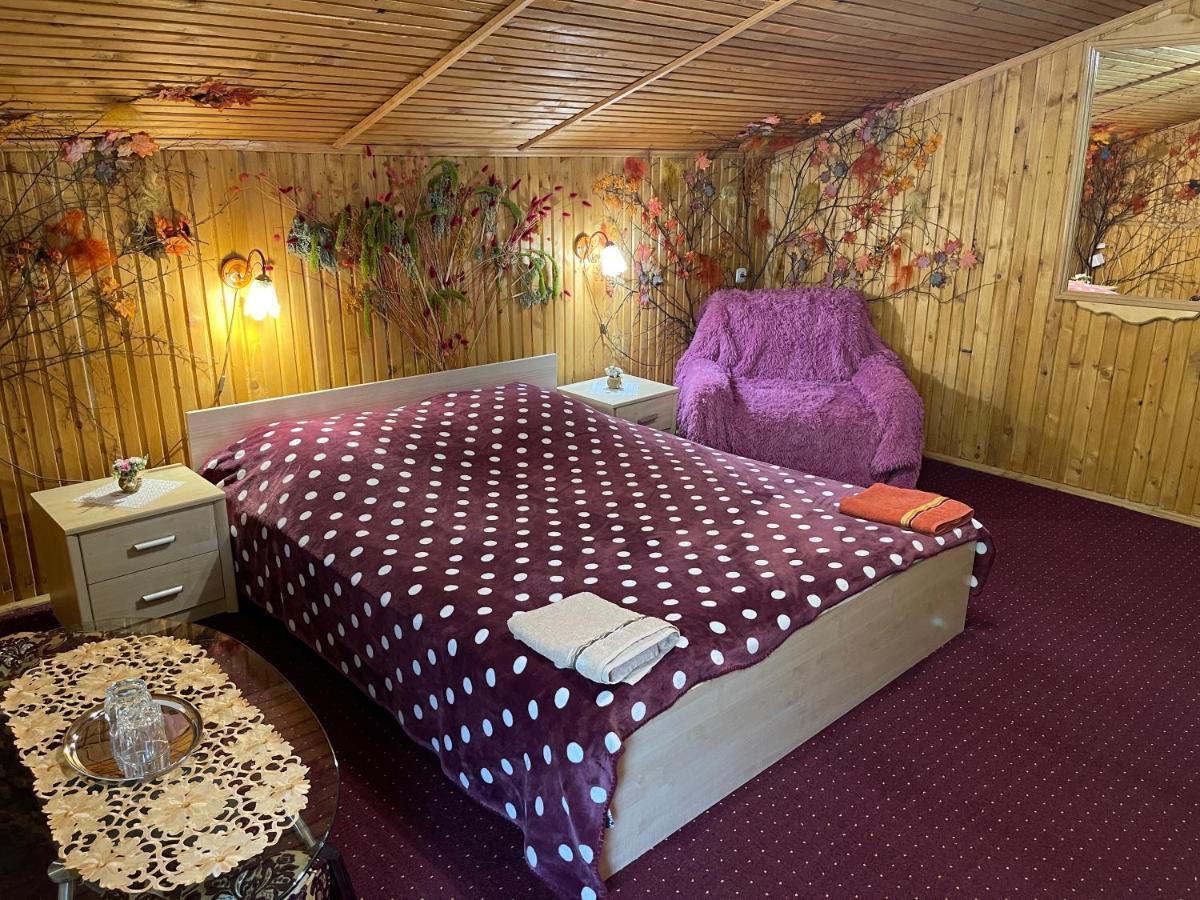 Grunok (Adults Only) Hotel Pilipets Buitenkant foto